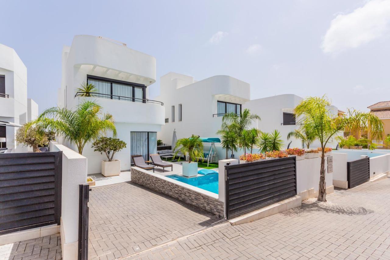 Stylish Villa 2018,Pool,3B.R.Wifi,Netflix San Fulgencio Dış mekan fotoğraf