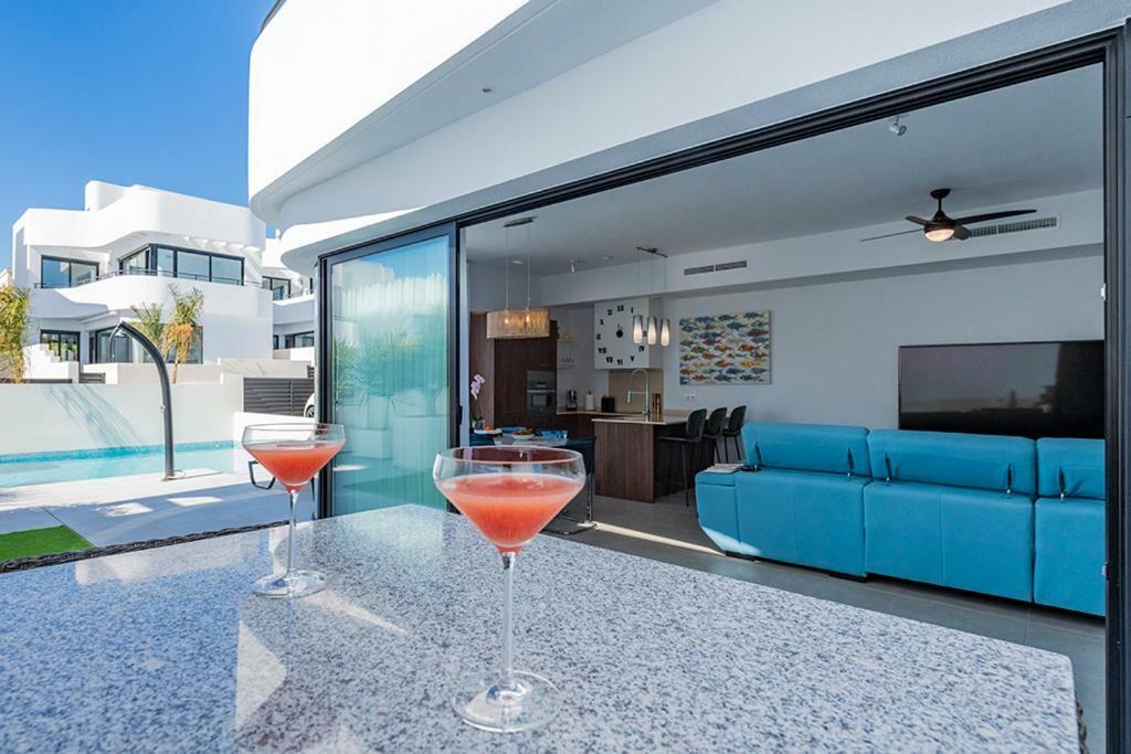 Stylish Villa 2018,Pool,3B.R.Wifi,Netflix San Fulgencio Dış mekan fotoğraf